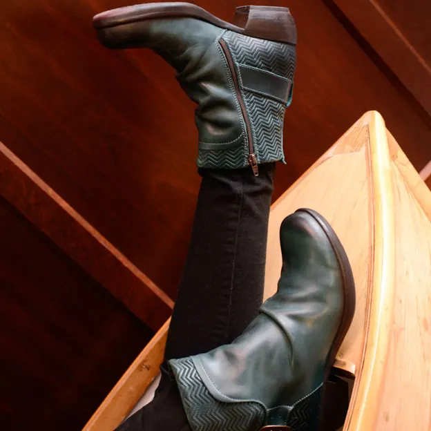 Fascino Shoes — photograph 18 of 35