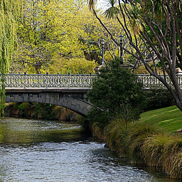 Christchurch, New Zealand — photograph 91 of 105