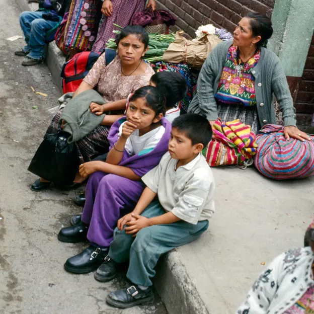 2002 Guatemala Scans — photograph 18 of 22