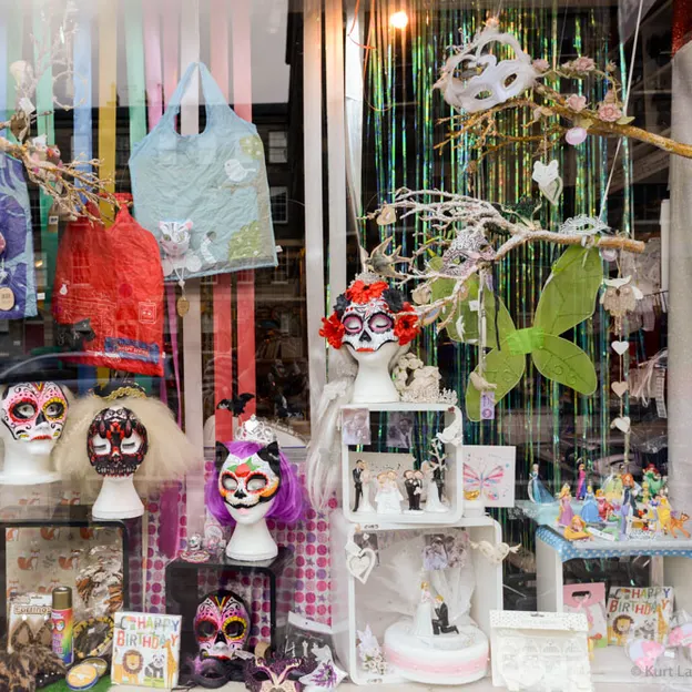 Shop Windows — photograph 18 of 55