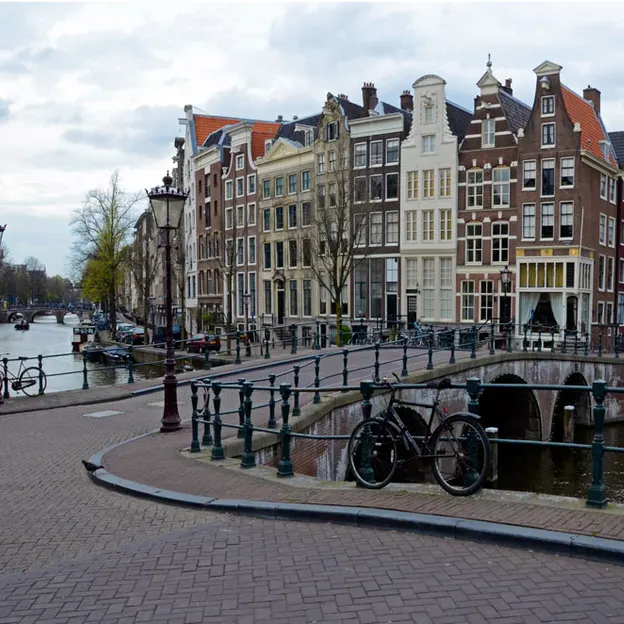 Amsterdam 2012 — photograph 96 of 112