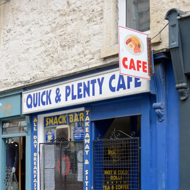Bars, Cafes & Restaurants — photograph 32 of 47