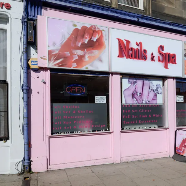 Shop Fronts — photograph 41 of 55