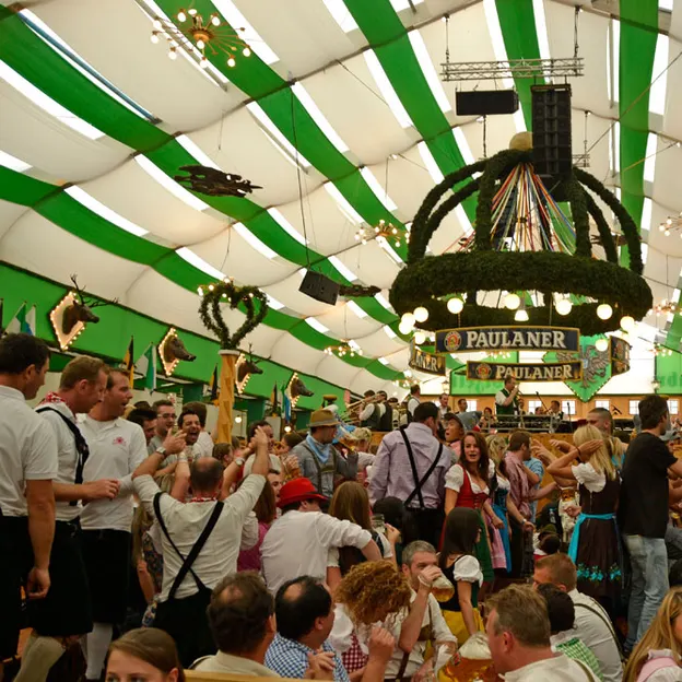Oktoberfest 2012 — photograph 73 of 90