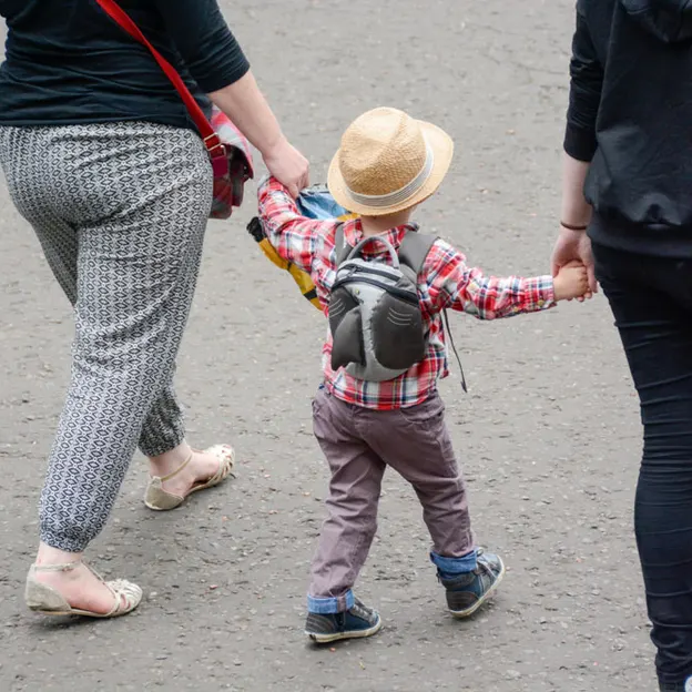 Photographing Kids — photograph 10 of 25