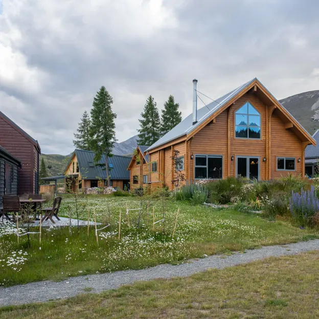 6.1.2020 Castle Hill Village — photograph 9 of 19