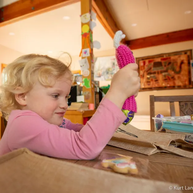 13.4.2020 Easter Hunt — photograph 31 of 32