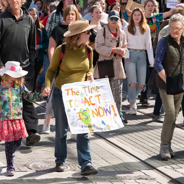 Strike for Climate Christchurch 27.09.2019 — photograph 51 of 83