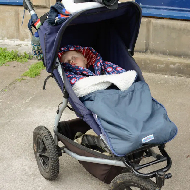 Shooting With Skye In Buggy — photograph 18 of 18
