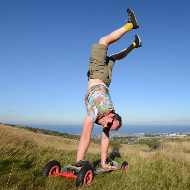 Mountian Boarding Arthurs Seat — photograph 27 of 43