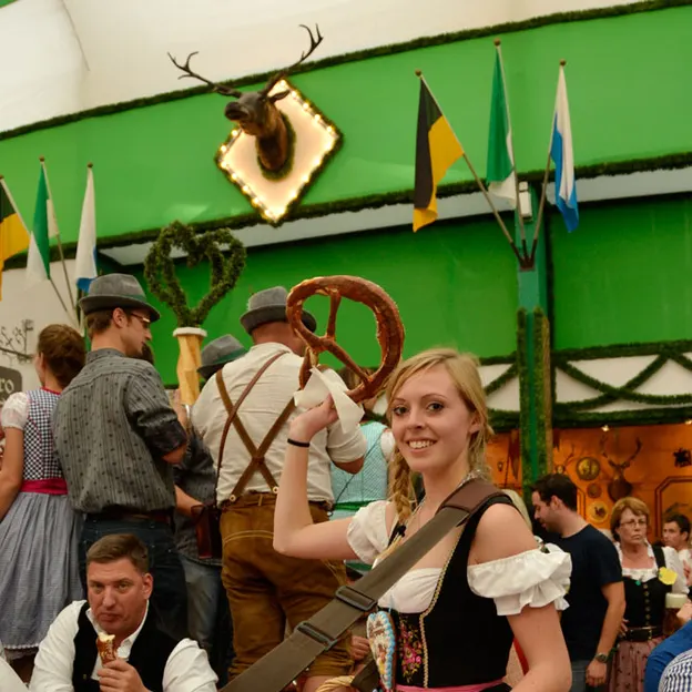 Oktoberfest 2012 — photograph 76 of 90