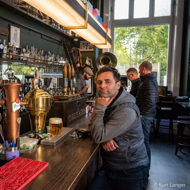 17.3.2020 Skye At New World & Paddy's Day — photograph 48 of 88
