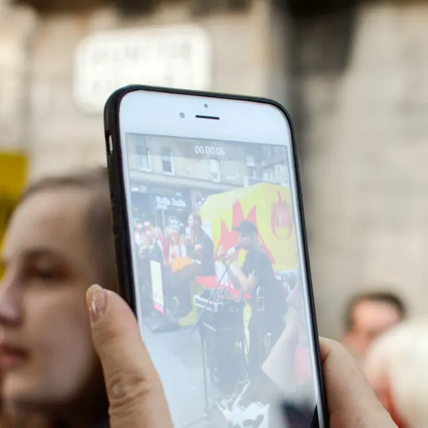 People Filming — photograph 11 of 13
