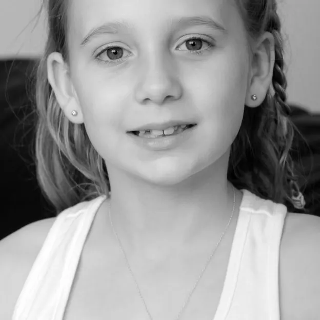 Teear Family Portrait — photograph 45 of 45