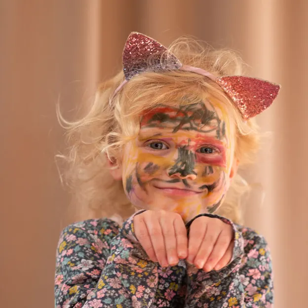 29.8.2020 Heidi Self Face Painting — photograph 13 of 20