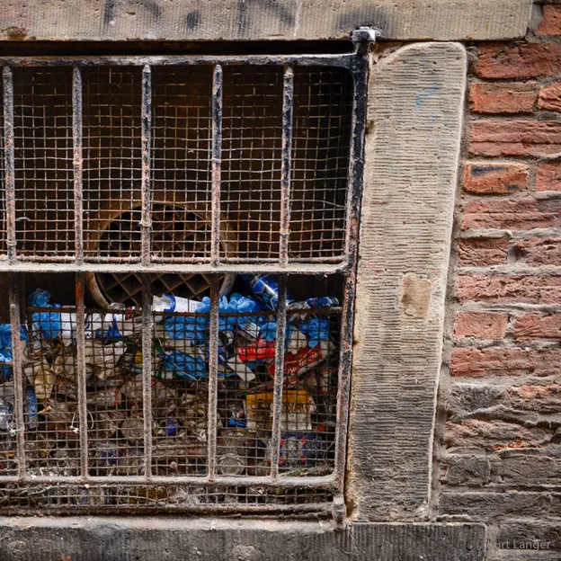 The Closes — photograph 11 of 15