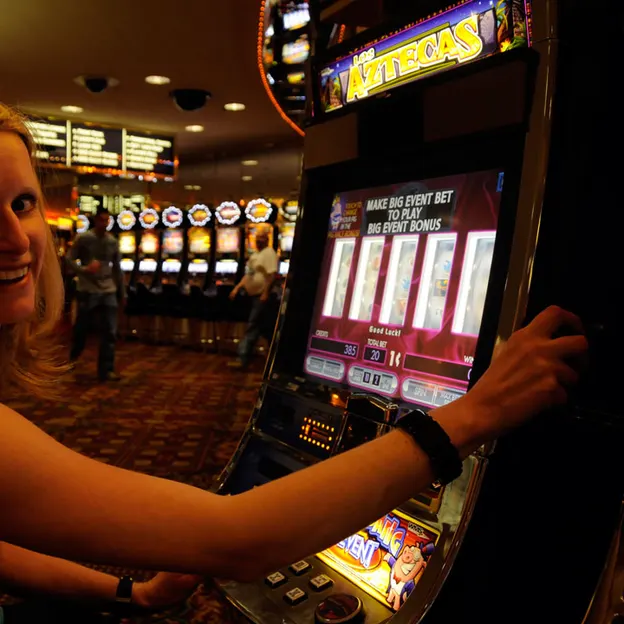 Las Vegas — photograph 16 of 48