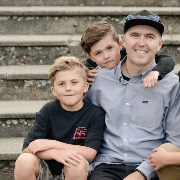 Watsons And Parkers Xmas Portrait — photograph 24 of 28